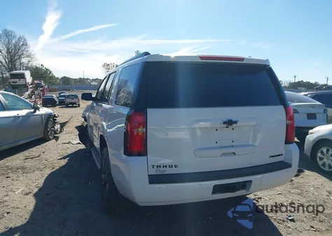 2019 Chevrolet Tahoe Premier z USA, uszkodzony, nr VIN 1GNSKCKJ3KR189419